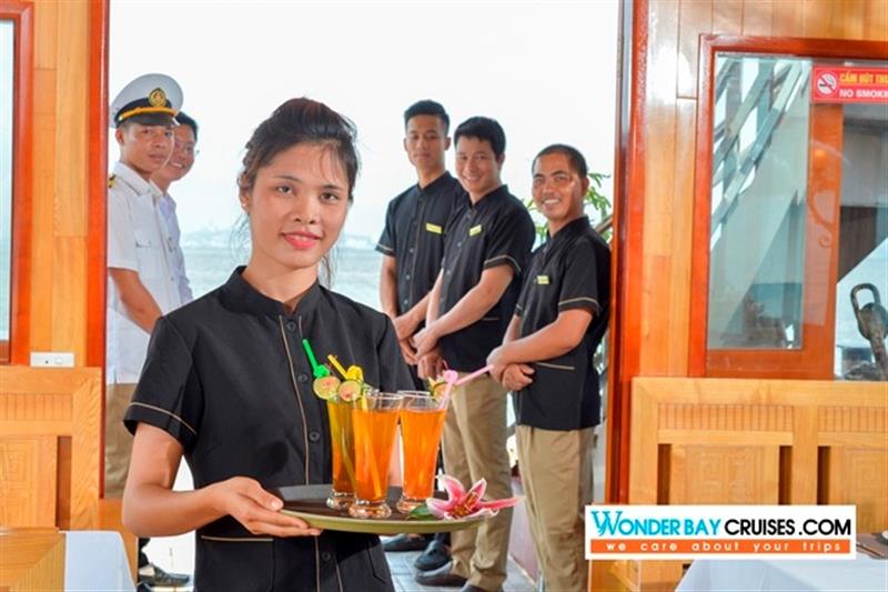 HALONG WONDERBAY CRUISES 1 DAY TRIP – VIP TOUR