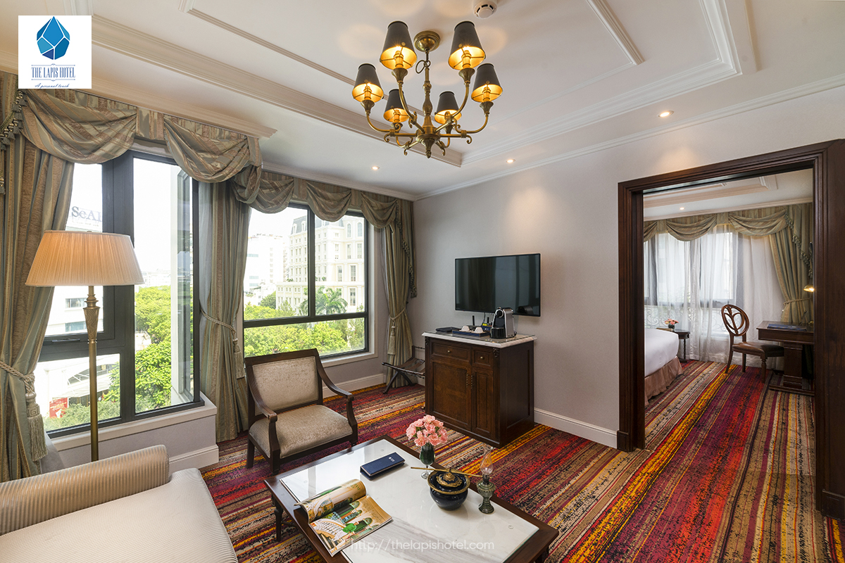 The luxury rooms at The Lapis Hotel Hanoi are equipped with premium amenities.