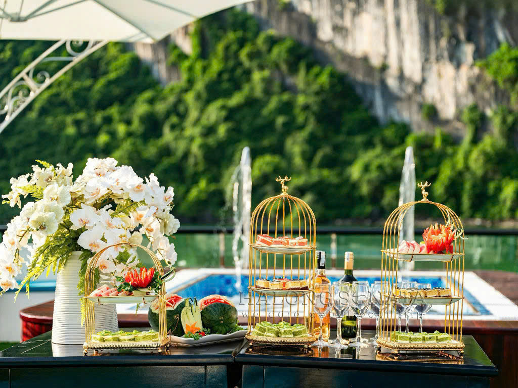 HALONG BAY SONATA CRUISE ITINERARY 1 DAY TRIP – VIP TOUR